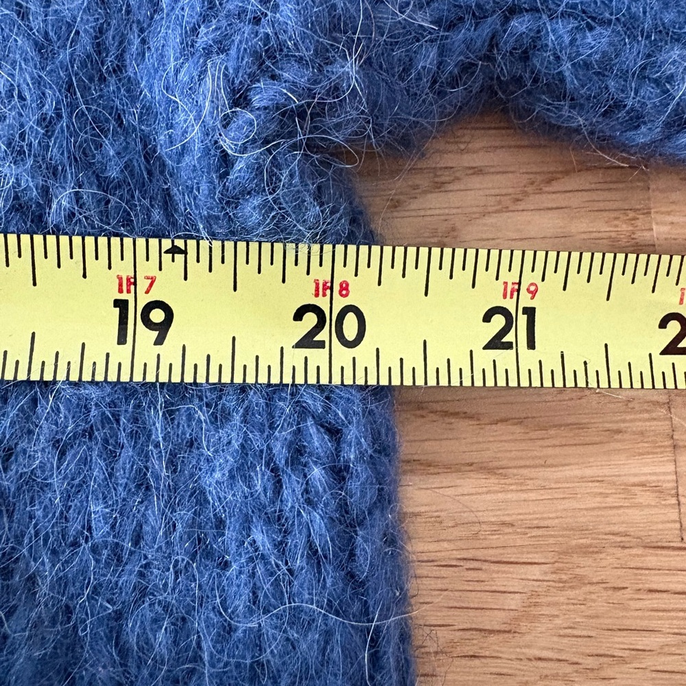 Vintage Hand Knit Faire Isle Wool Cardigan Sweater w Iconic Silver Buttons / S-M - Picture 10 of 13